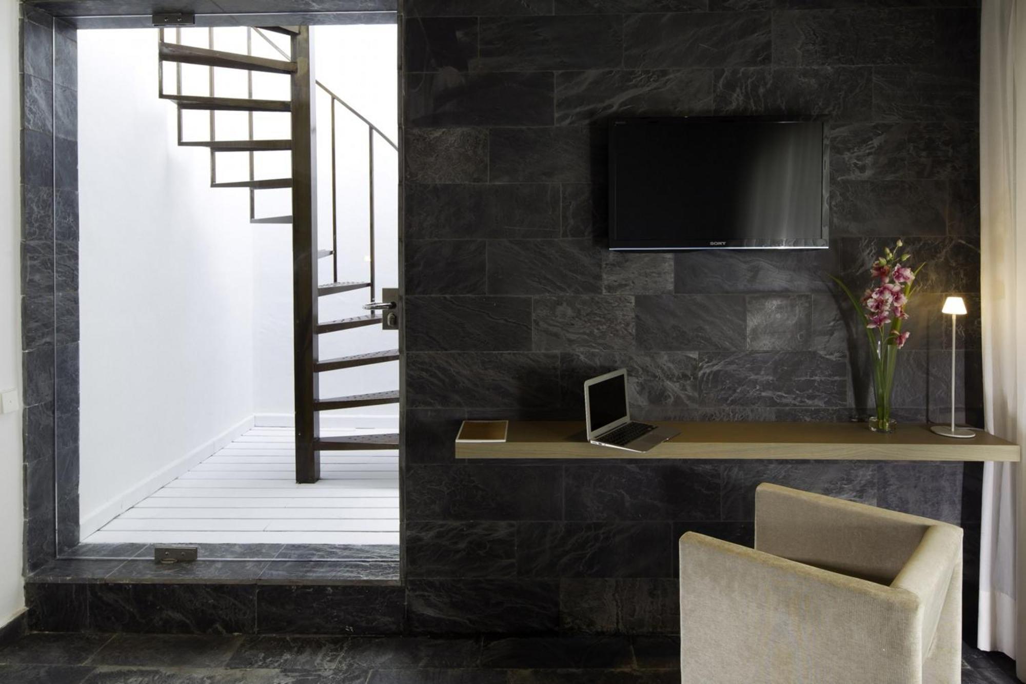 Hotel Boutique Ses Pitreras San Antonio  Room photo