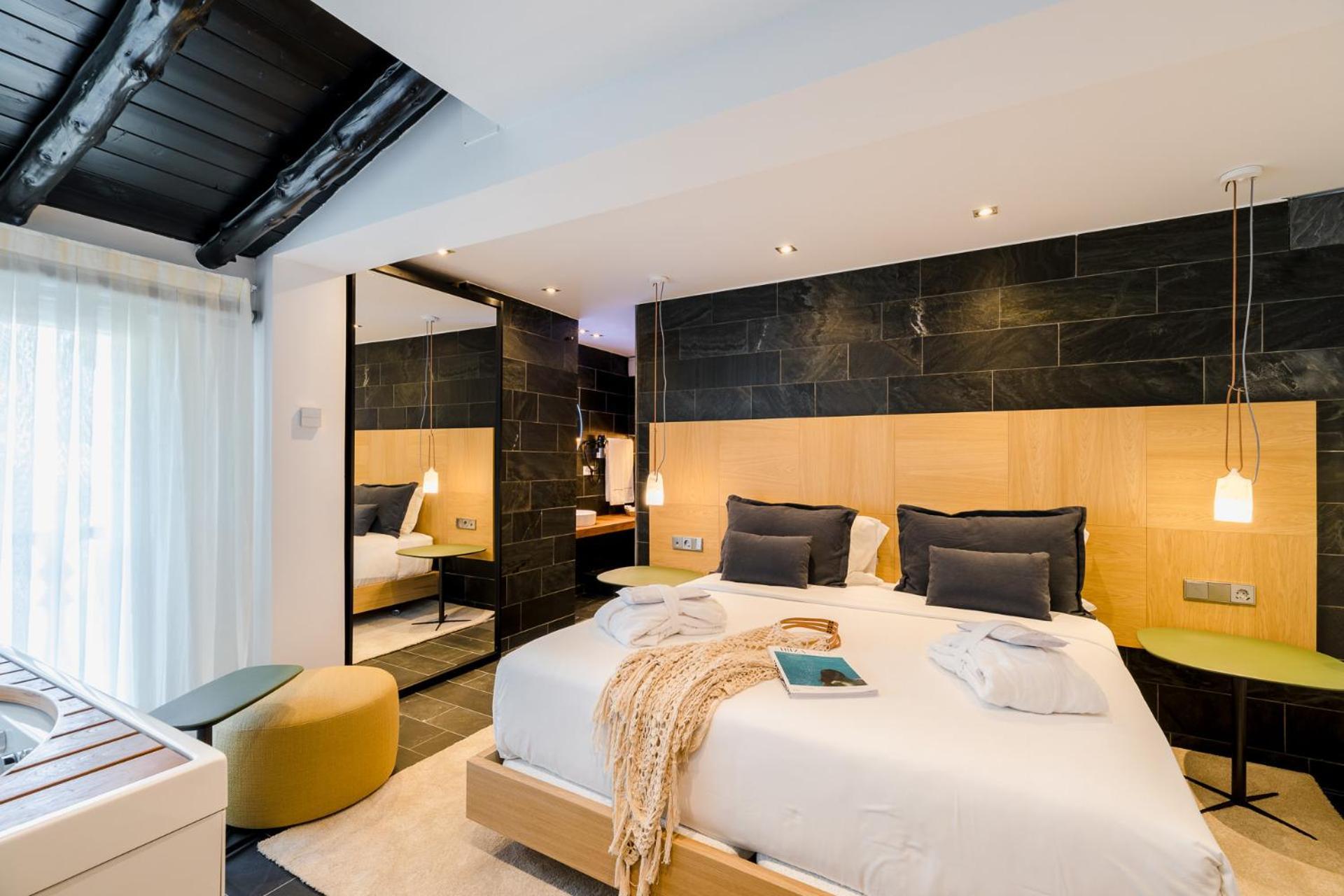 Hotel Boutique Ses Pitreras San Antonio  Exterior photo